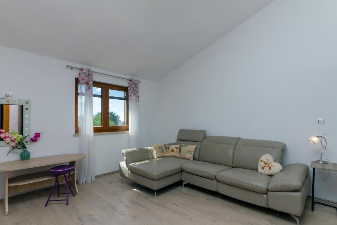 Magic Holiday Apartment Bale Exteriér fotografie